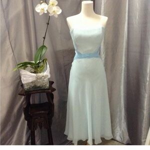 Elegant Light Blue Strapless Dress